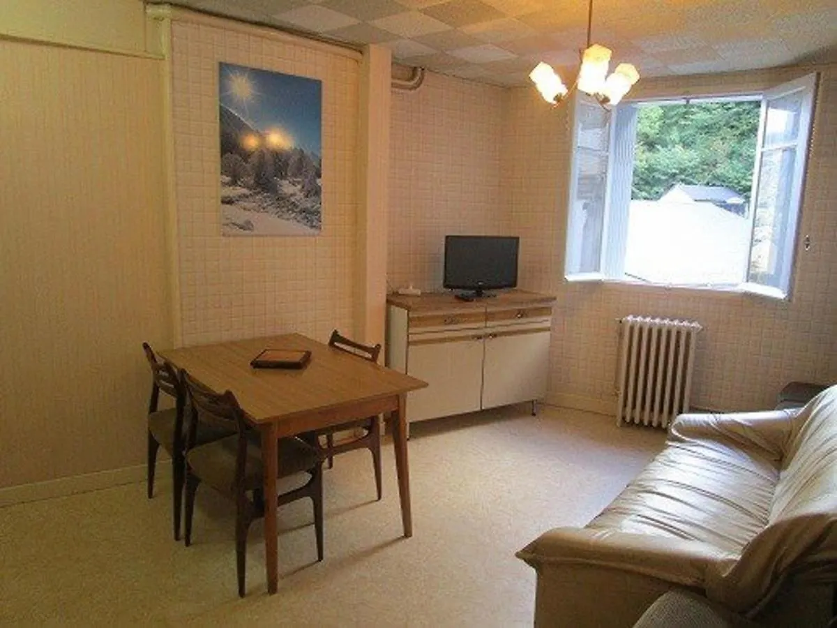 Charmant T3 Avec Wifi, Tv, Parking Proche Thermes Et Telecabine A Cauterets, 5 Couchages - Fr-1-234-138 Apartment Cauterets